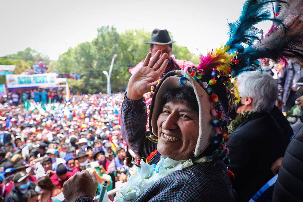 Estanislao Santos fotógrafo | Registro fotográfico: Evo Morales y acto de apoyo en Argentina