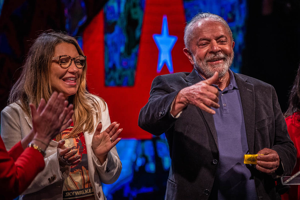Estanislao Santos fotógrafo | Registro fotográfico: Lula Da Silva frente a la multitud en Brasil